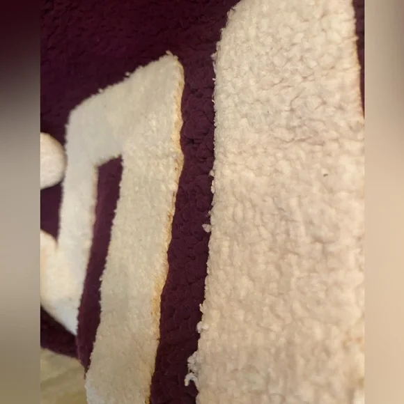 FILA Burgundy Sherpa Jacket (S) - Picture 7 of 7